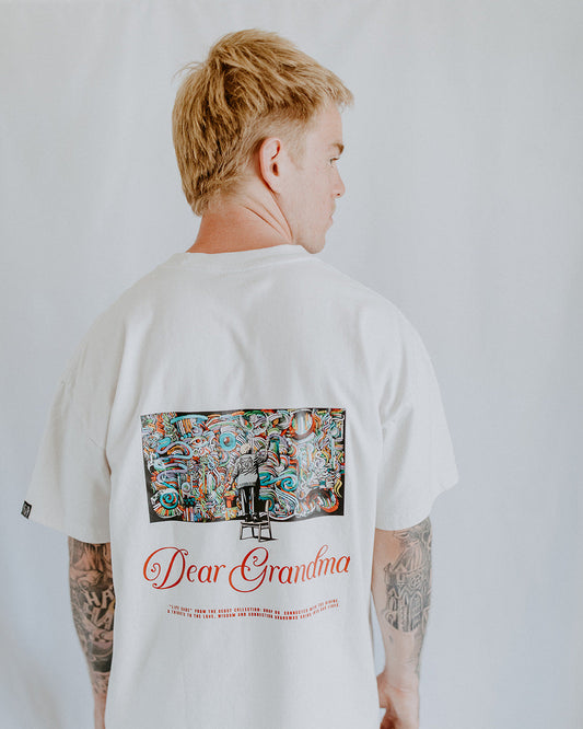 DEAR GRANDMA HEAVYWEIGHT T-SHIRT